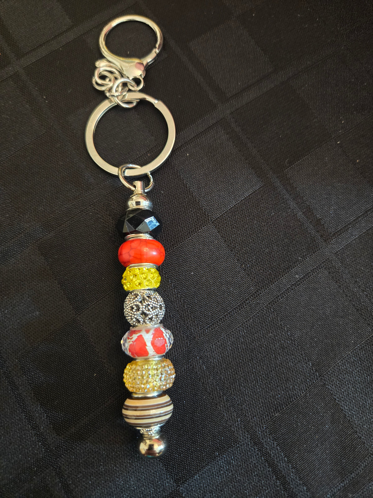 SL34 Maryland Beaded Keychain (a)